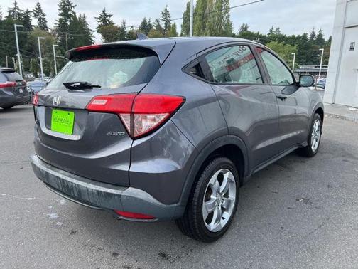 2017 Honda HR-V LX