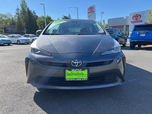 2019 Toyota Prius LE