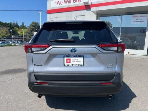 2023 Toyota RAV4 Hybrid LE