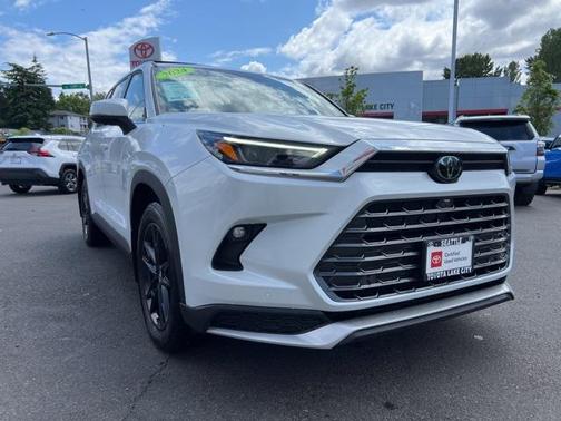 2024 Toyota Grand Highlander Hybrid Limited MAX