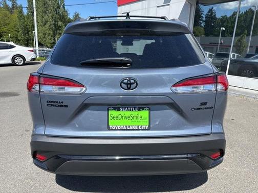 2025 Toyota Corolla Hybrid SE