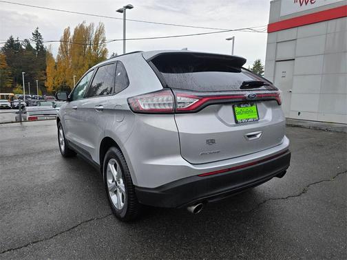 2018 Ford Edge SE