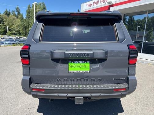 2025 Toyota 4Runner TRD Off Road