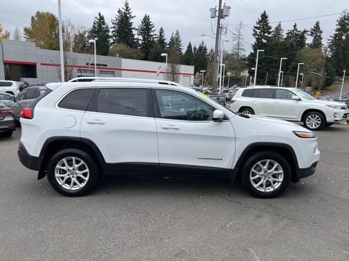 2016 Jeep Cherokee Latitude
