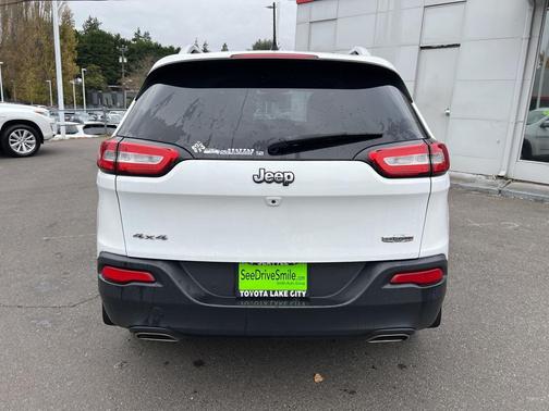 2016 Jeep Cherokee Latitude