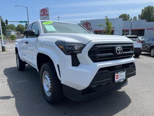 2025 Toyota Tacoma SR