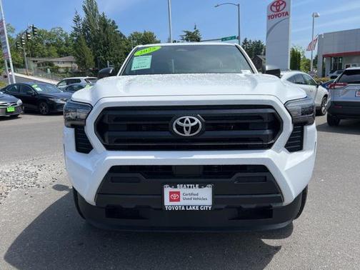2025 Toyota Tacoma SR