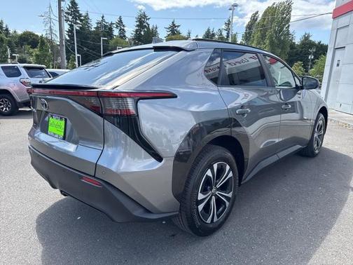 2025 Toyota bZ4X XLE