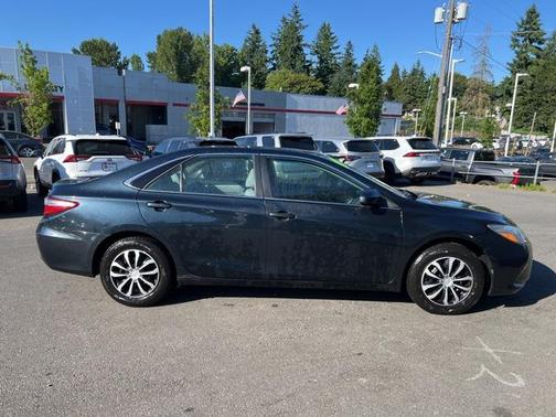 2015 Toyota Camry XLE