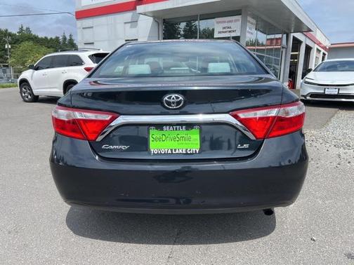 2015 Toyota Camry XLE