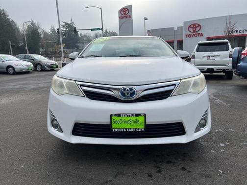2012 Toyota Camry Hybrid XLE