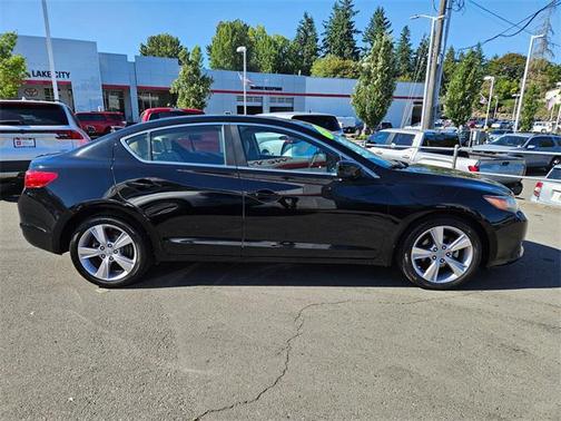2014 Acura ILX 2.0L Technology
