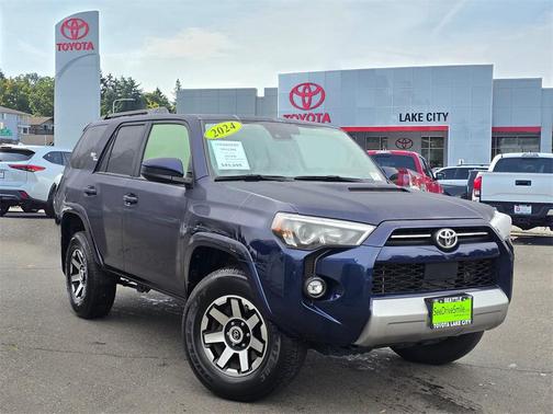 2024 Toyota 4Runner TRD Off Road
