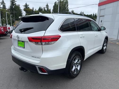 2019 Toyota Highlander Limited Platinum