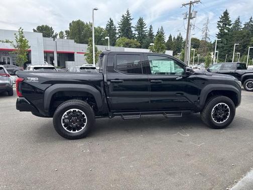 2025 Toyota Tacoma TRD Off Road