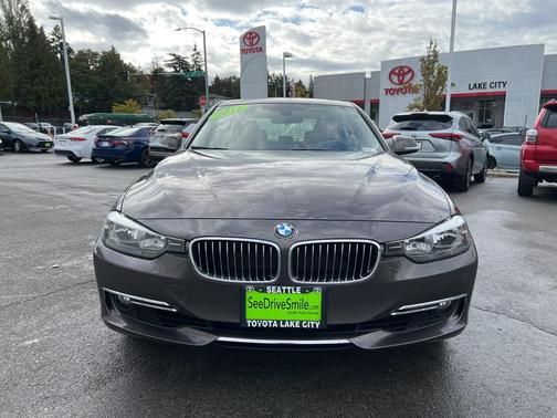 2012 BMW 328 328i