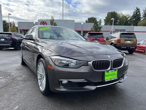 2012 BMW 328 328i