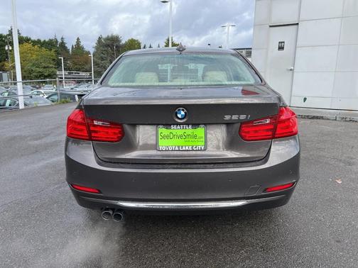 2012 BMW 328 328i