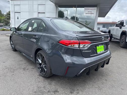 2025 Toyota Corolla Hybrid SE
