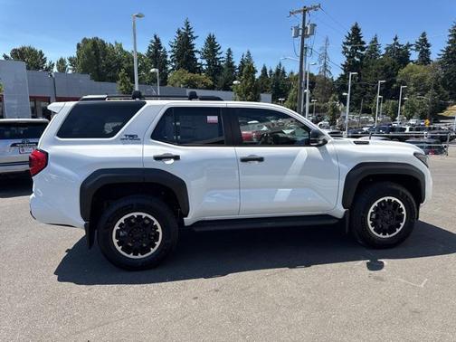2025 Toyota 4Runner TRD Off Road