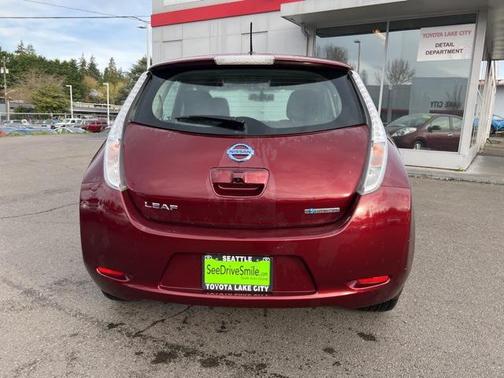 2016 Nissan Leaf SV