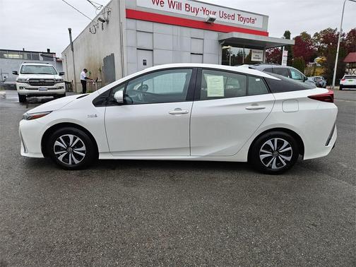 2017 Toyota Prius Prime SE