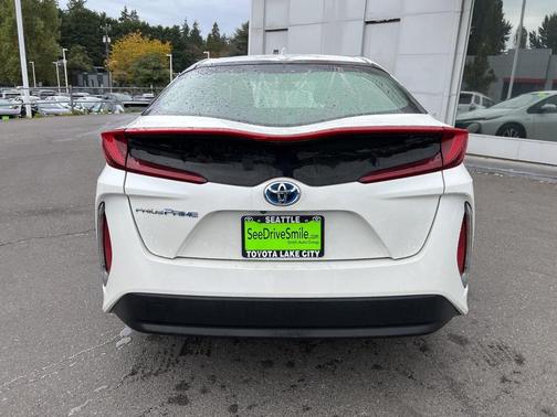 2017 Toyota Prius Prime SE