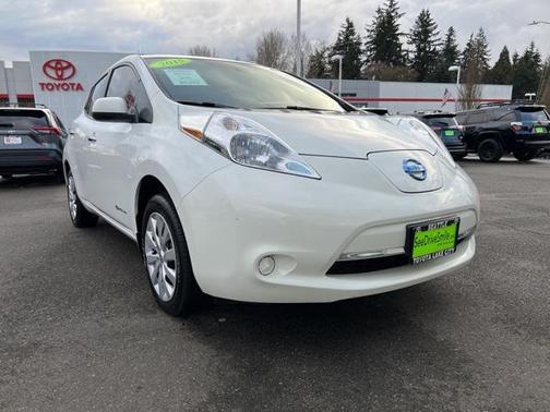 2015 Nissan Leaf S