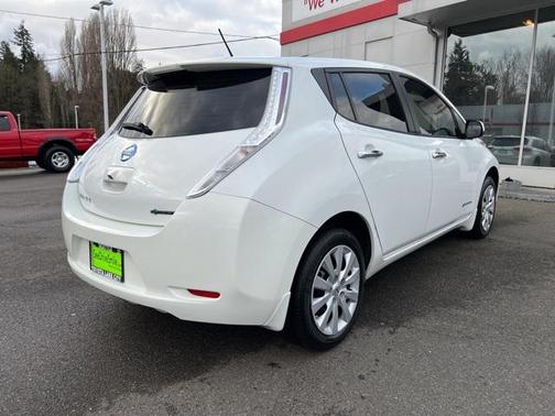 2015 Nissan Leaf S