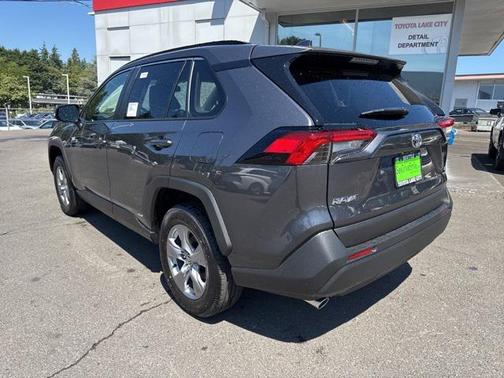 2025 Toyota RAV4 Hybrid LE