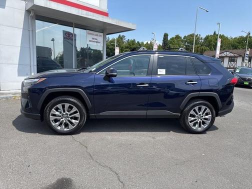 2025 Toyota RAV4 Limited