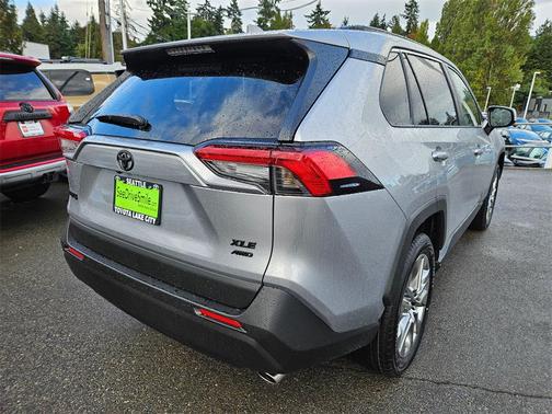 2025 Toyota RAV4 XLE Premium