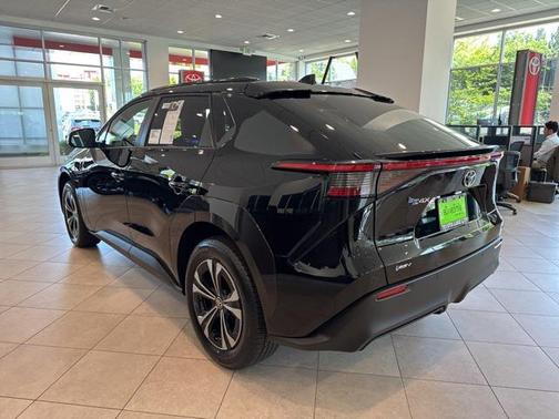 2025 Toyota bZ4X XLE