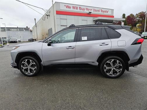 2025 Toyota RAV4 Hybrid SE