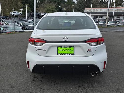 2026 Toyota Corolla Hybrid SE