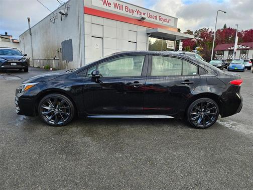 2024 Toyota Corolla Hybrid SE