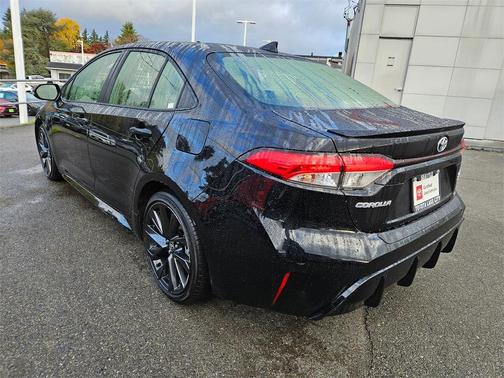 2024 Toyota Corolla Hybrid SE