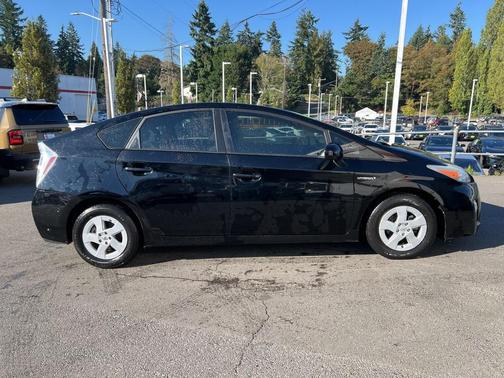 2011 Toyota Prius III