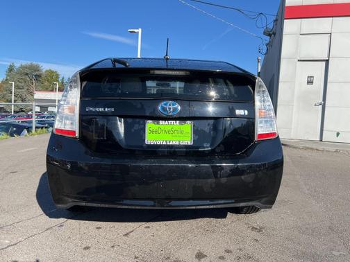 2011 Toyota Prius III