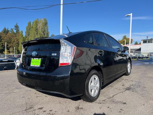 2011 Toyota Prius III