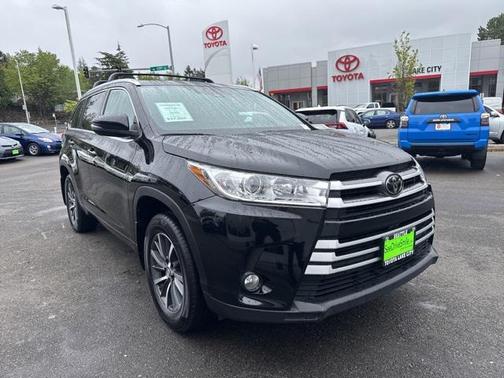 2017 Toyota Highlander XLE