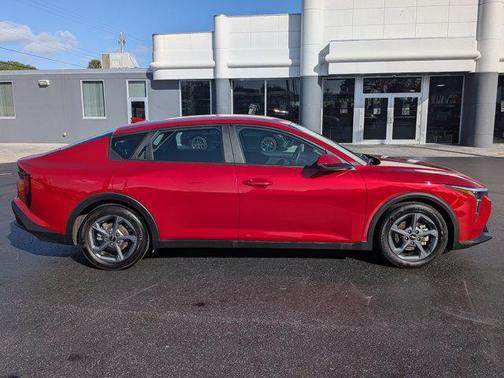 Currant Red 2025 Kia K4 LXS