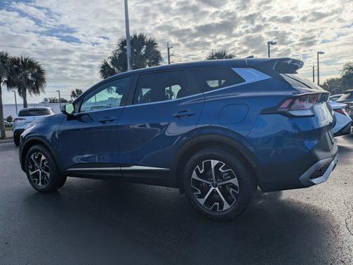 2024 Kia Sportage EX