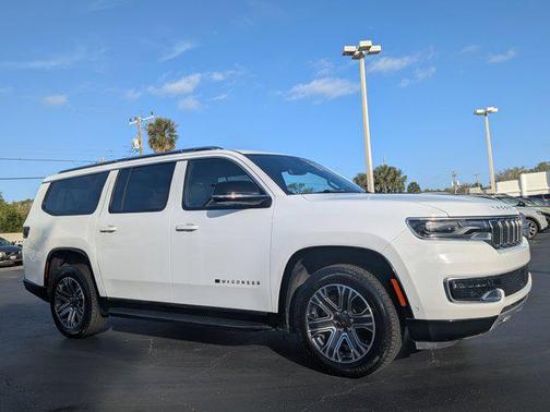 2024 Jeep Wagoneer L Series II 4x2