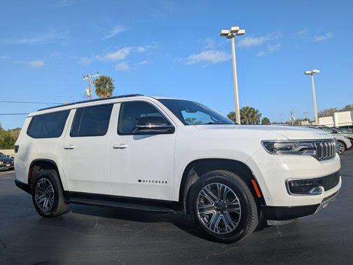 2024 Jeep Wagoneer L Series II 4x2