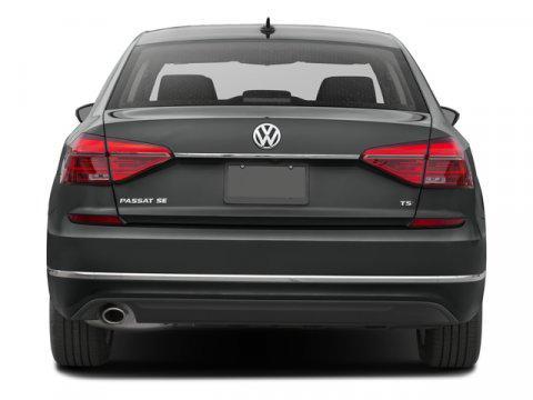 2016 Volkswagen Passat 1.8T SE w/Technology