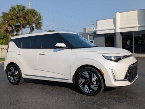 2025 Kia Soul GT-Line