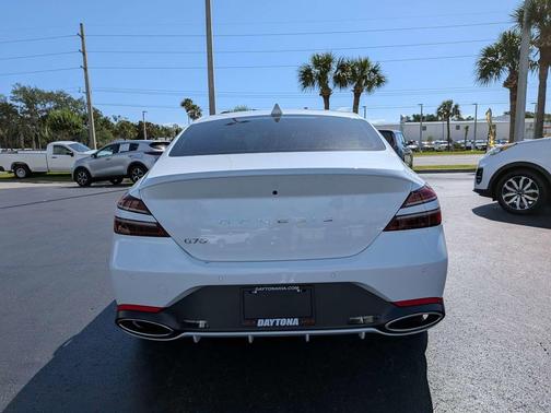 White 2024 Genesis G70 2.5T