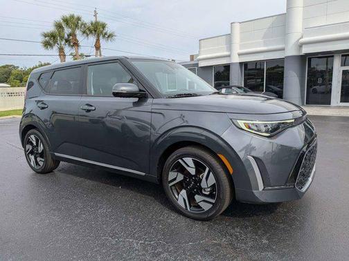 Gravity Gray 2025 Kia Soul GT-Line