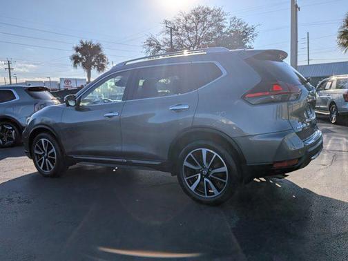 2020 Nissan Rogue SL